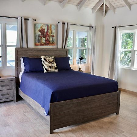 The Moxy Hotel English Harbour Luaran gambar