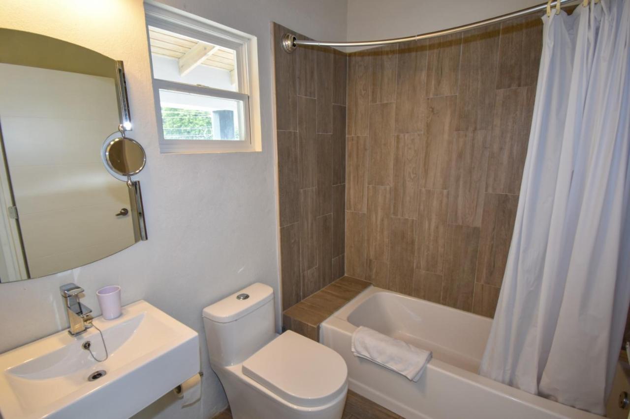 The Moxy Hotel English Harbour Luaran gambar
